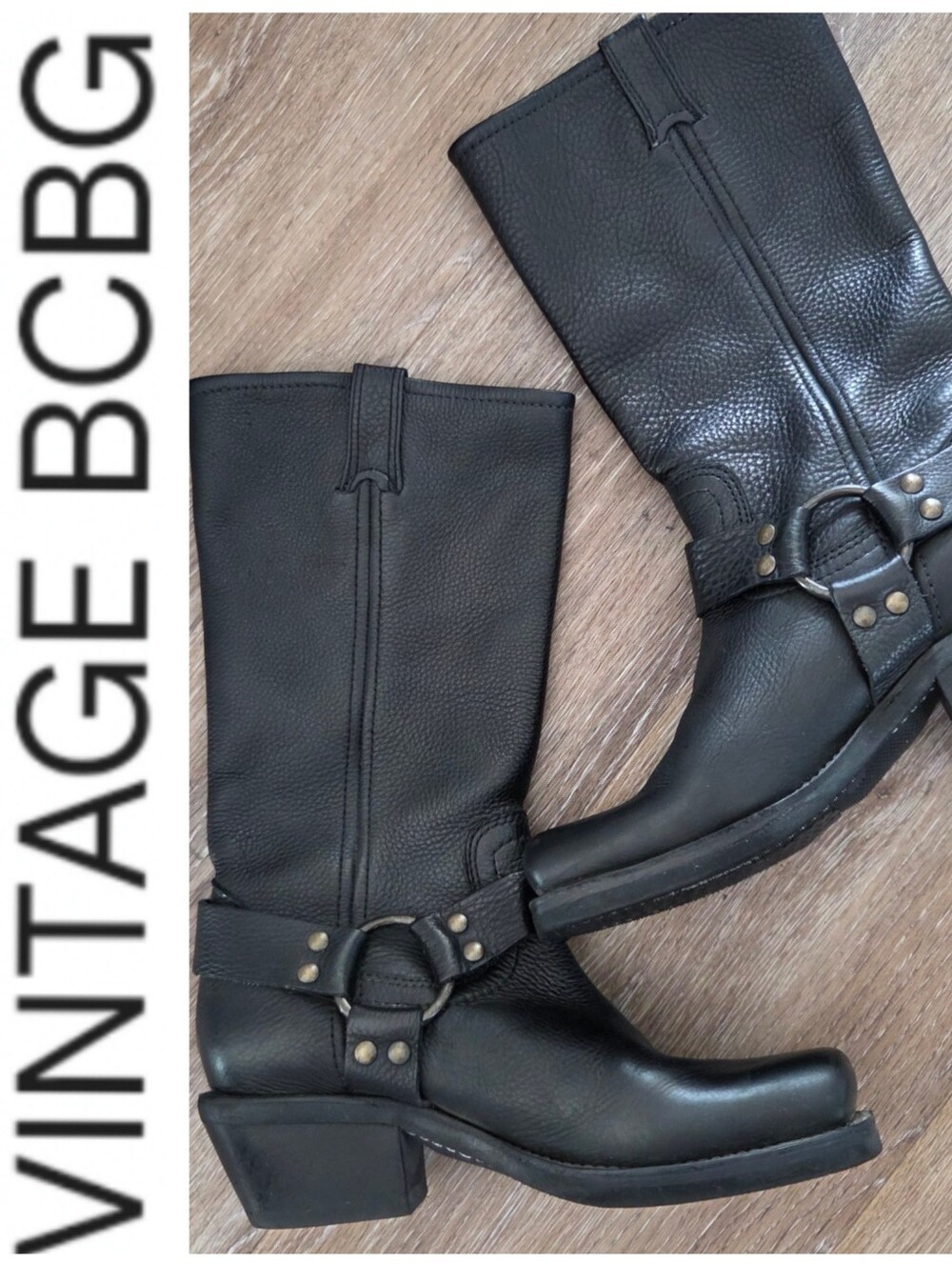 BCBG Black Pebbled Leather Mid Calf Harness Boots Black EUC Rodeo Western Y2K